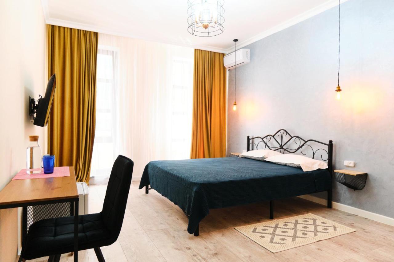 Hotel Hi Астана Esterno foto