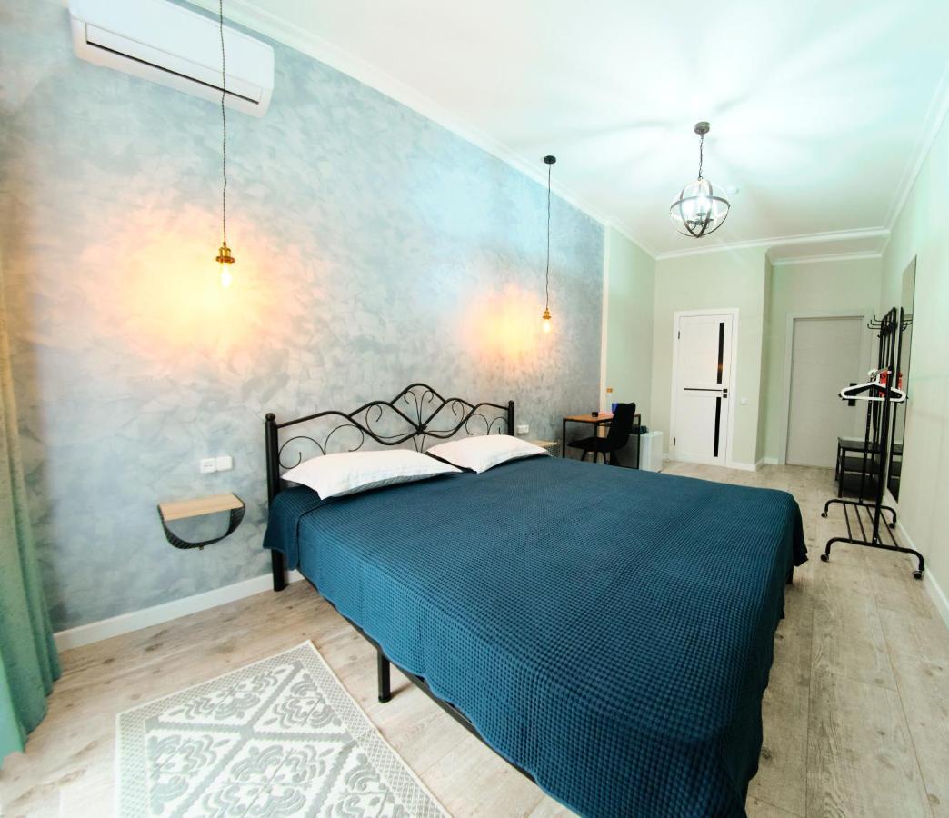 Hotel Hi Астана Esterno foto