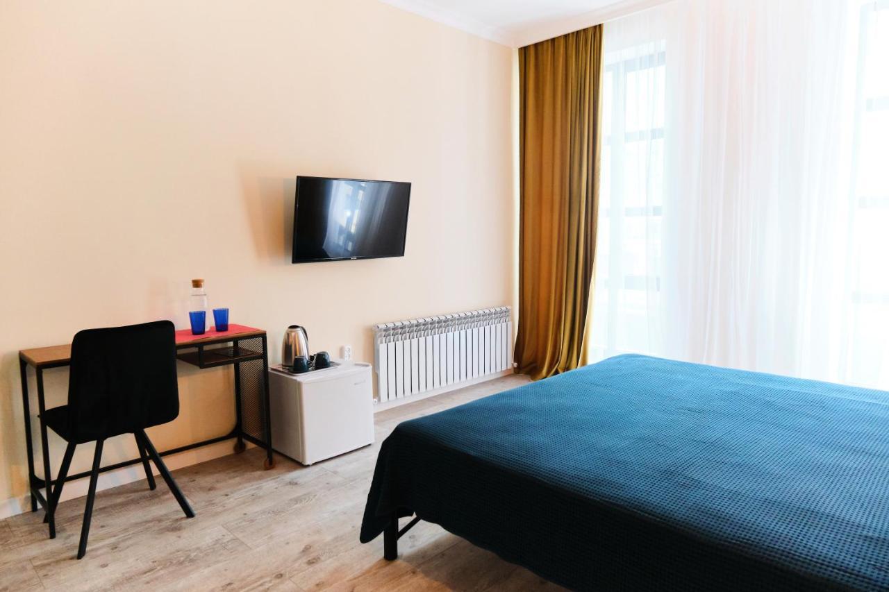 Hotel Hi Астана Esterno foto